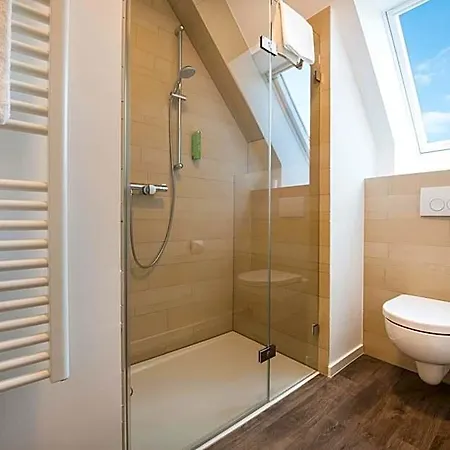 Alexianer Am Wasserturm Szálloda 3*